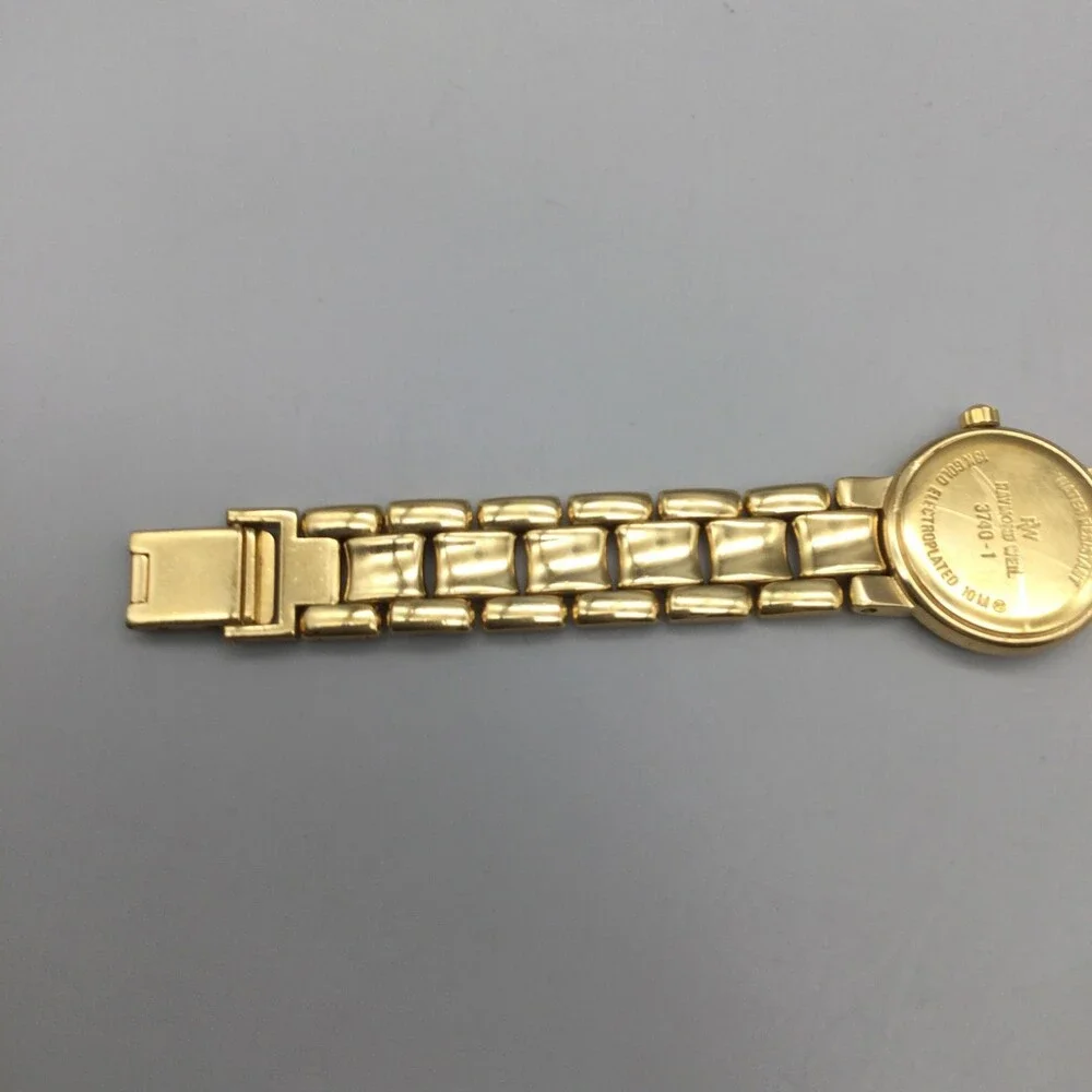 Vtg Raymond Weil Geneve Womens Watch 21mm 18k Gold Plated New Battery 6.75
